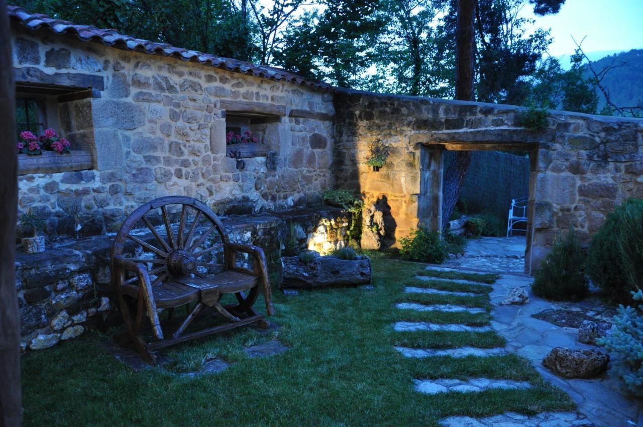 Отель Casa Rural Los Dujos Гальехонес Экстерьер фото